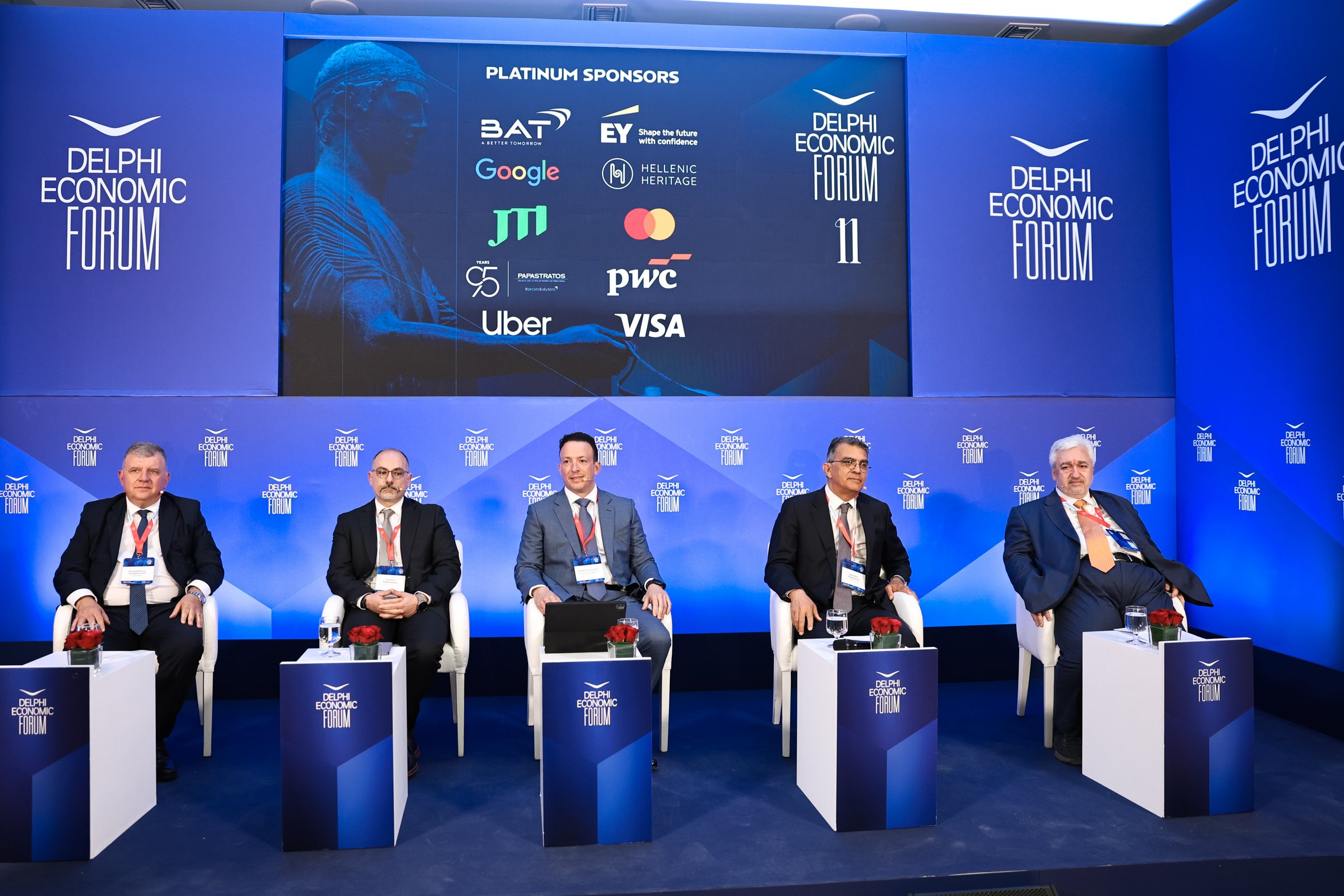 Συμμετέχοντας στη συζήτηση με θέμα «How Businesses Navigate a Fragmented World», ο Σπύρος Παπασπύρου, Senior Executive Director του oμίλου Qualco